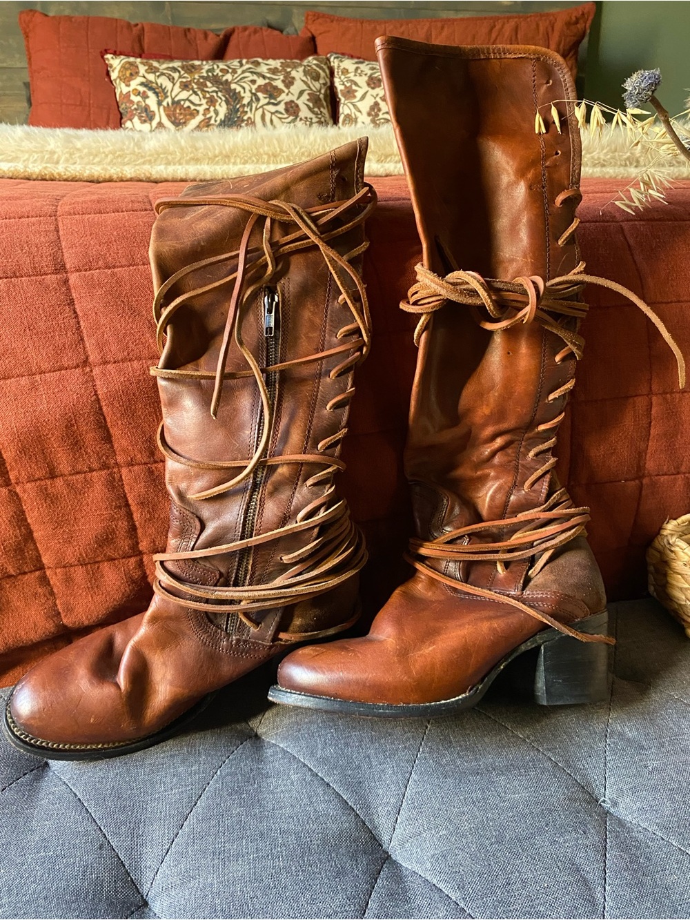 Freebird Coal boots